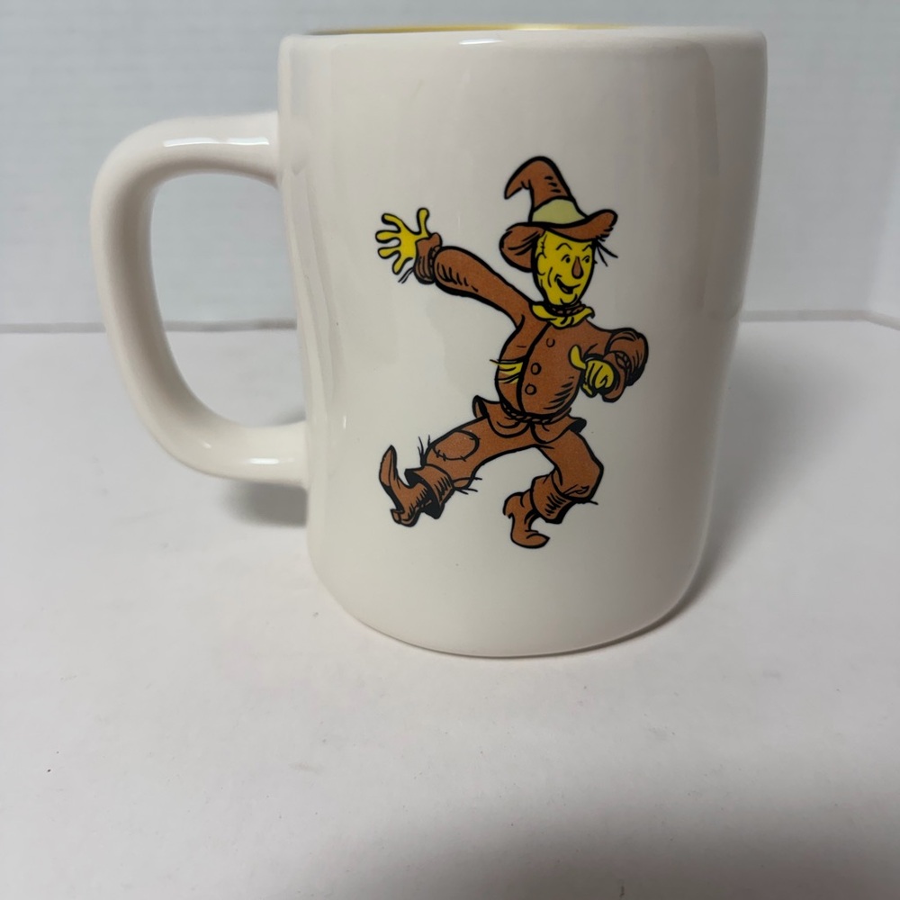 Rae Dunn Wizard of Oz Mug - Picture 2 of 4